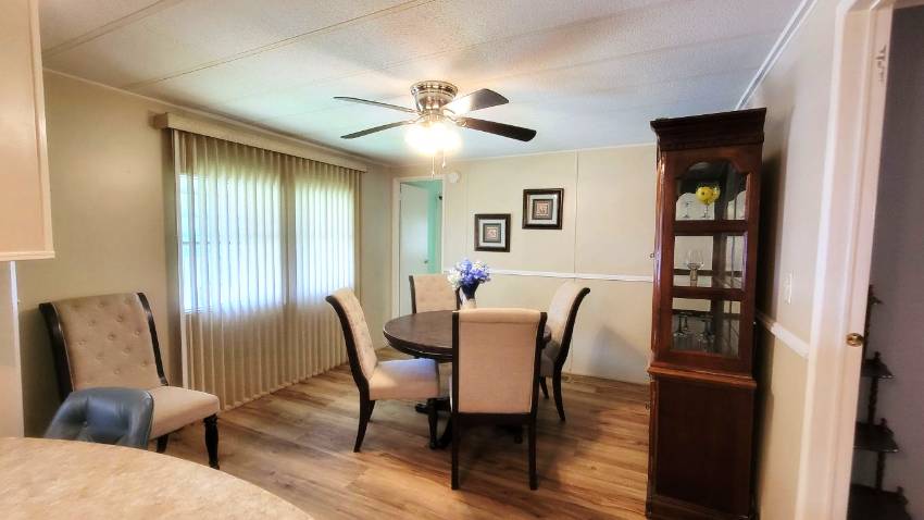 181 Juniper Dr. West a Dundee, FL Mobile or Manufactured Home for Sale